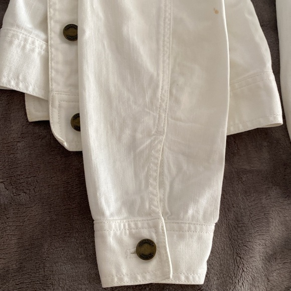 White jean jacket - Picture 5 of 5